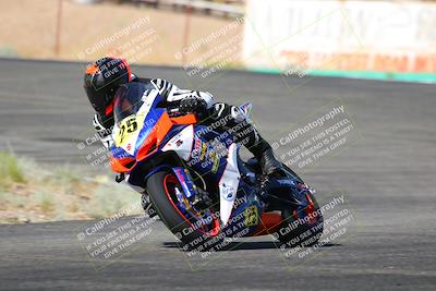 media/Jun-04-2022-WERA (Sat) [[b852bbbd55]]/Practice Races/3-600cc novices/